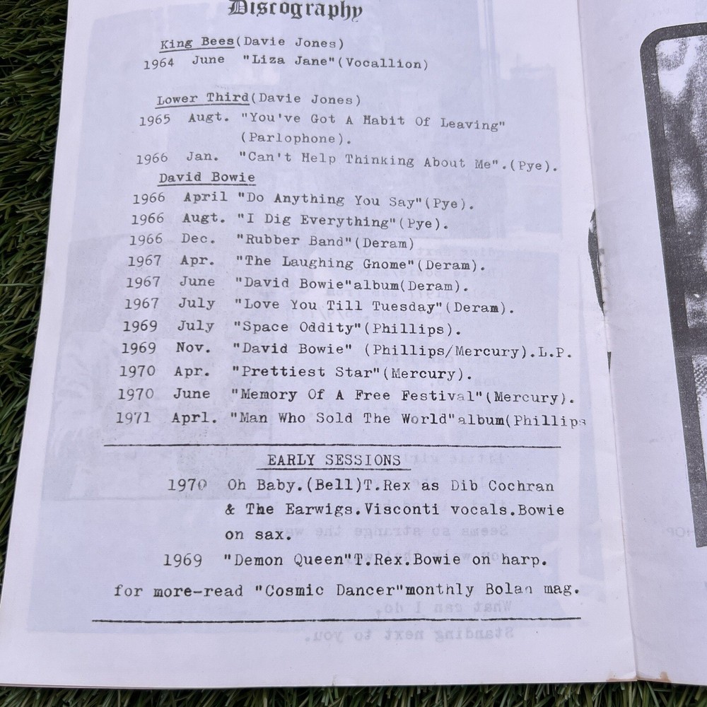 David Bowie Fanzine Paper Back Rare Example
