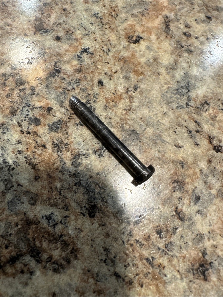 03a3 Front Band Lug Screw