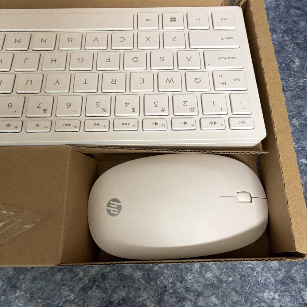 HP 710 White Wireless Keyboard Mouse Combo New