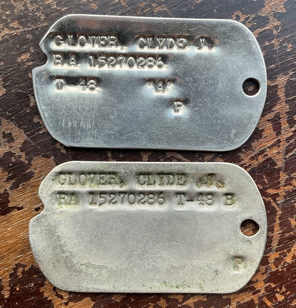 WW2 US Army 2 Dog Tag form one Soldier