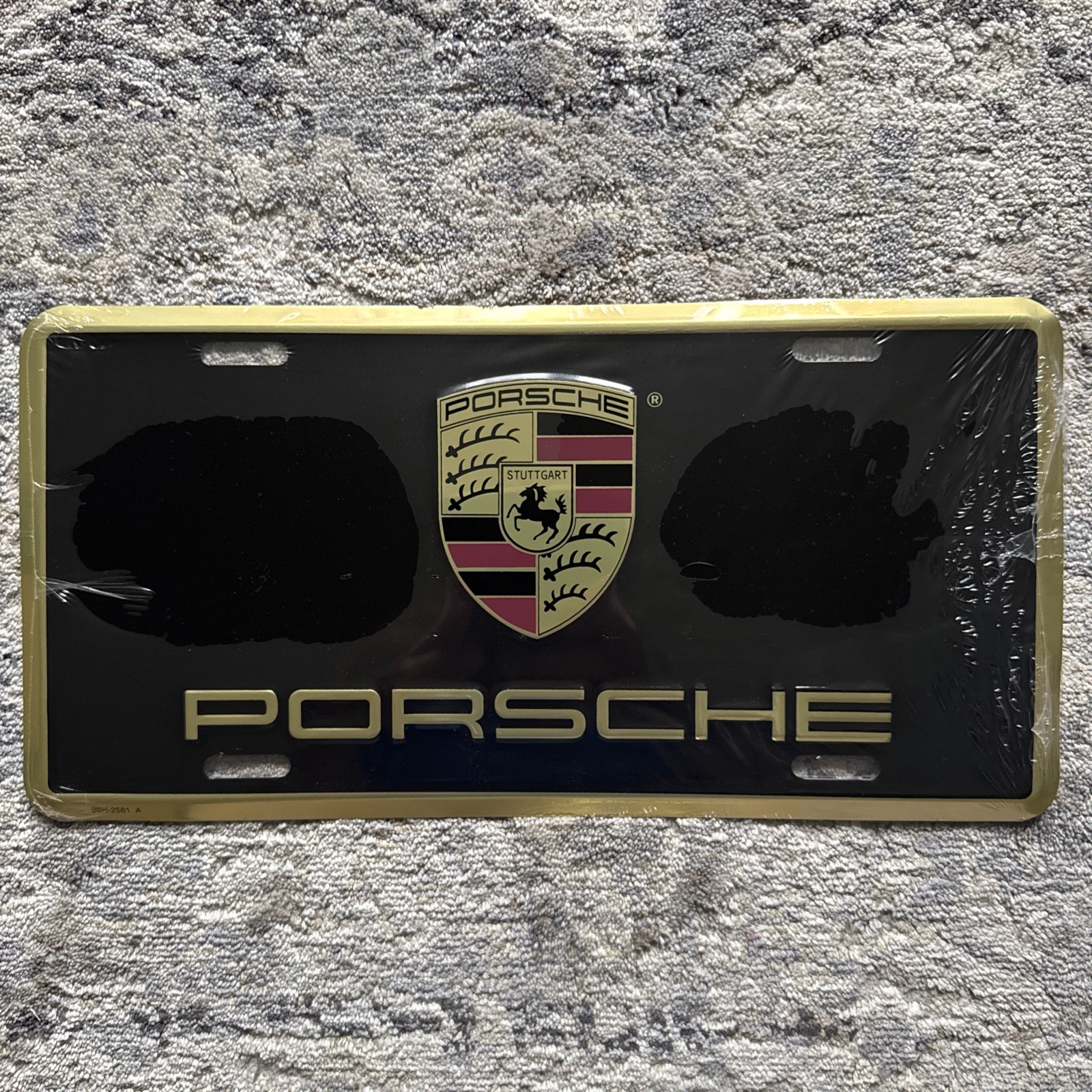 Discontinued Factory sealed Official Porsche LICENSE PLATE with crest NEW