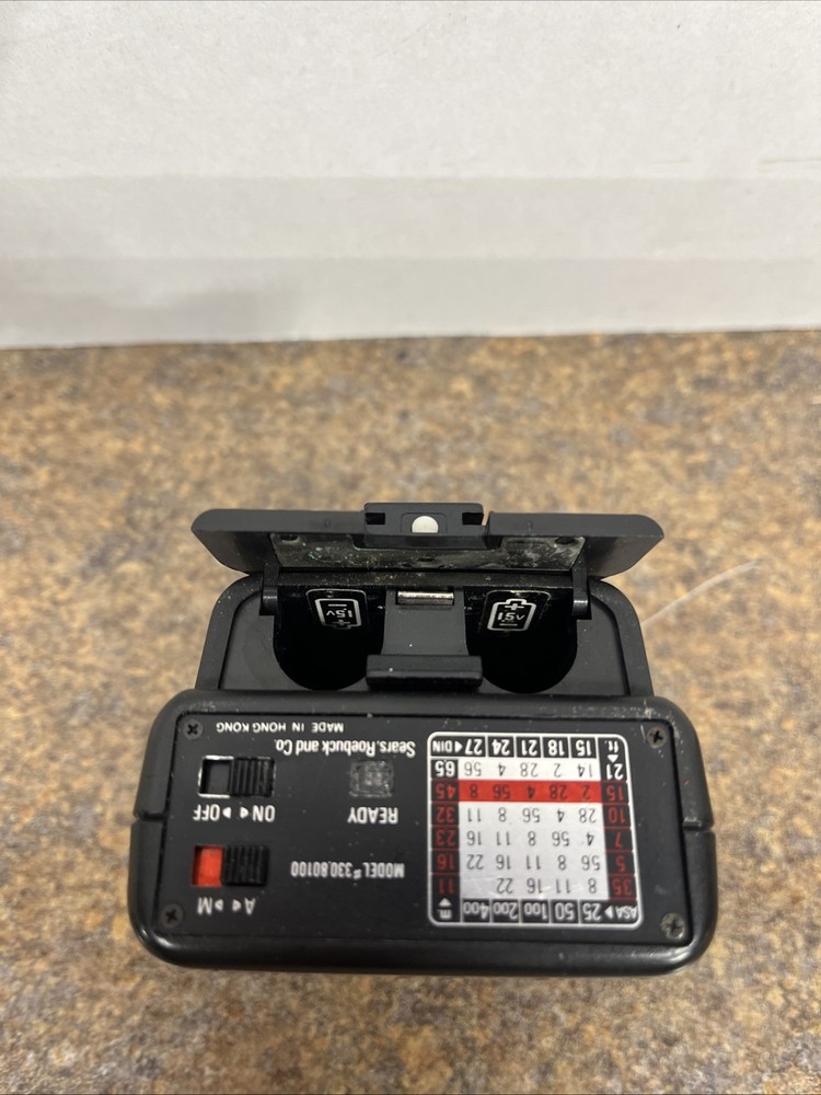 Vintage Sears Model 330.80100 Camera Flash Tested