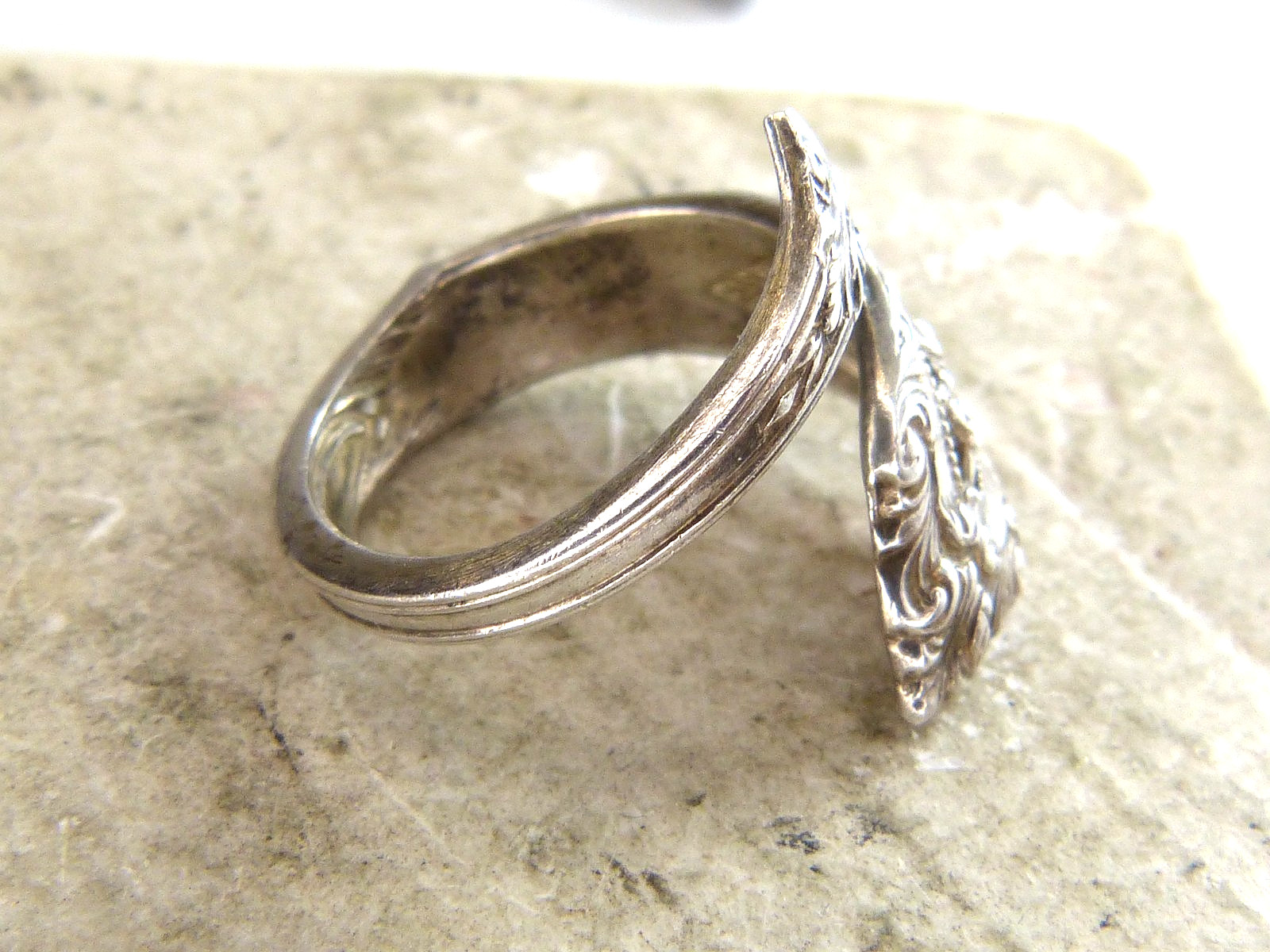 Vintage Wallace Rose Point Sterling Silver Spoon Ring