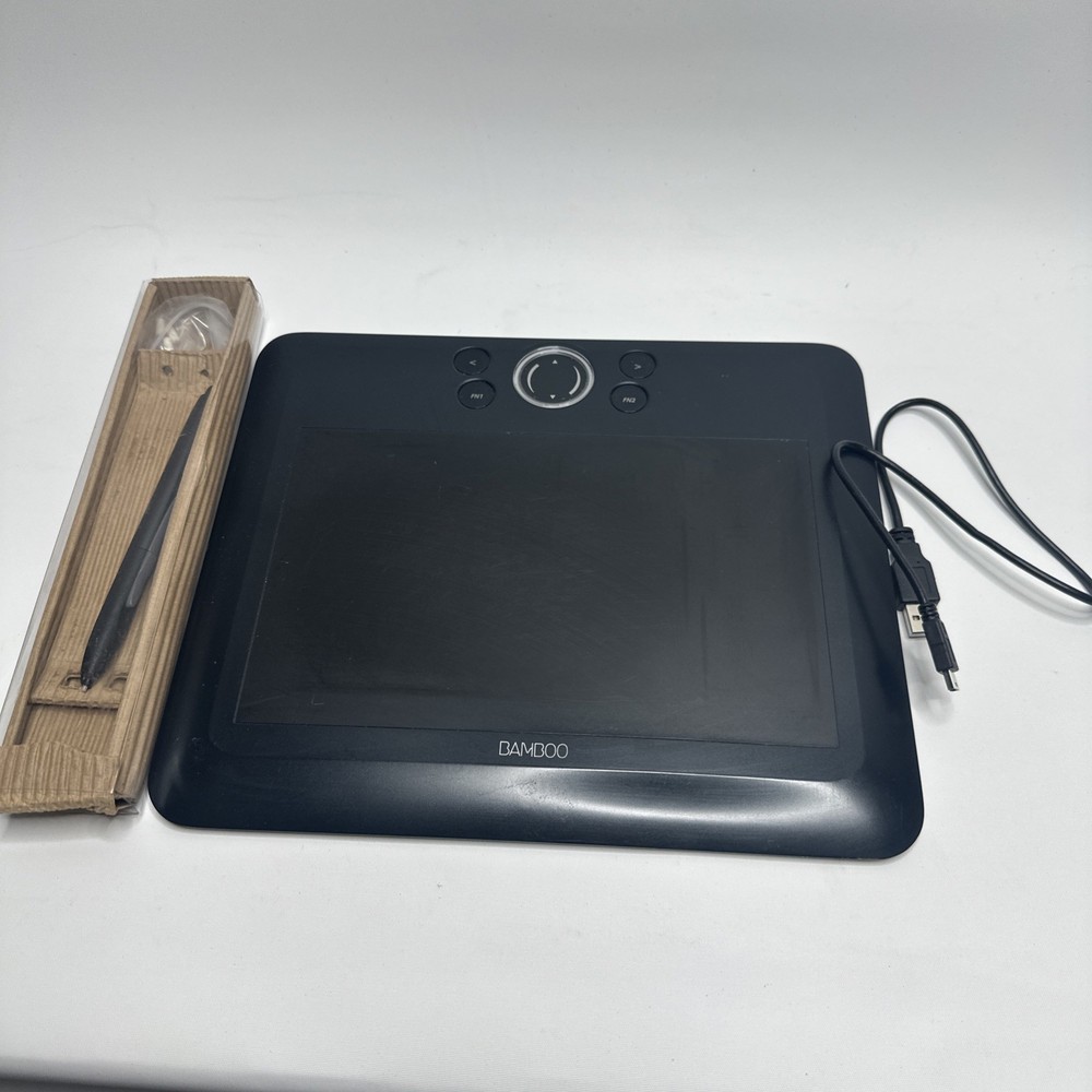 Wacom Bamboo Fun CTE-650 Graphics Tablet w/ Pen & USB