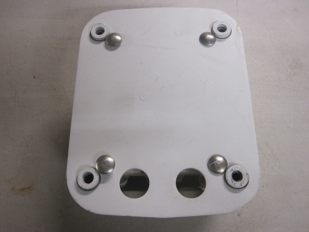 Bosch EnviroDome Security Camera Mounting Arm Bracket Empty Wire Box