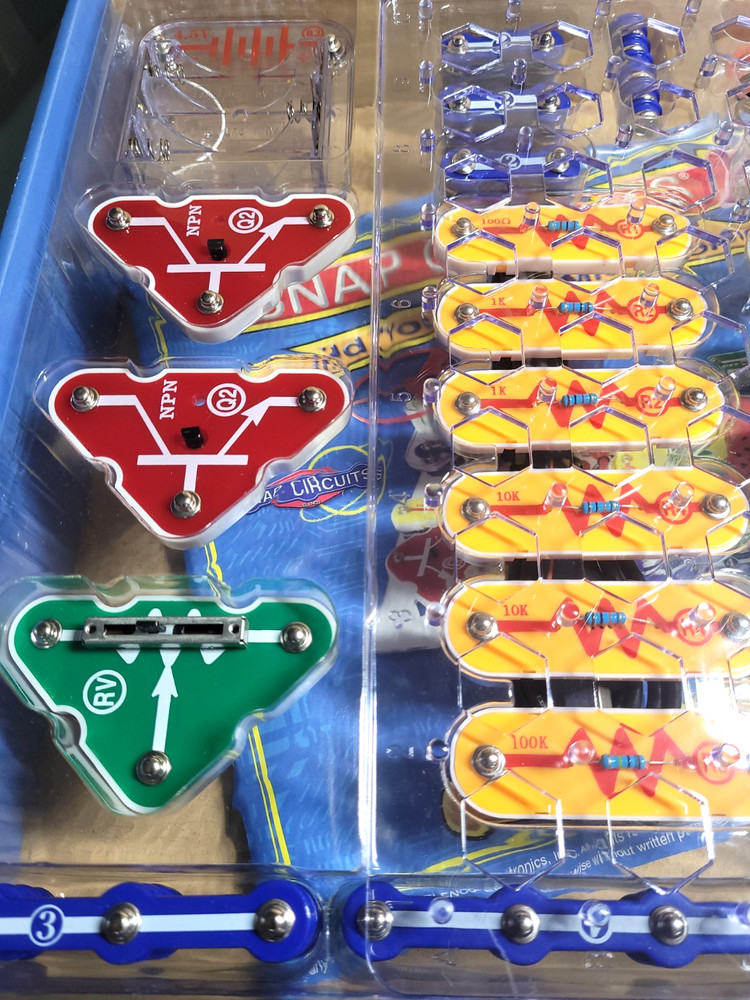 2x Sets Snap Circuits XP 2011 Microcomputer Kit SCXP-50 Elenco New + SC-100 Used