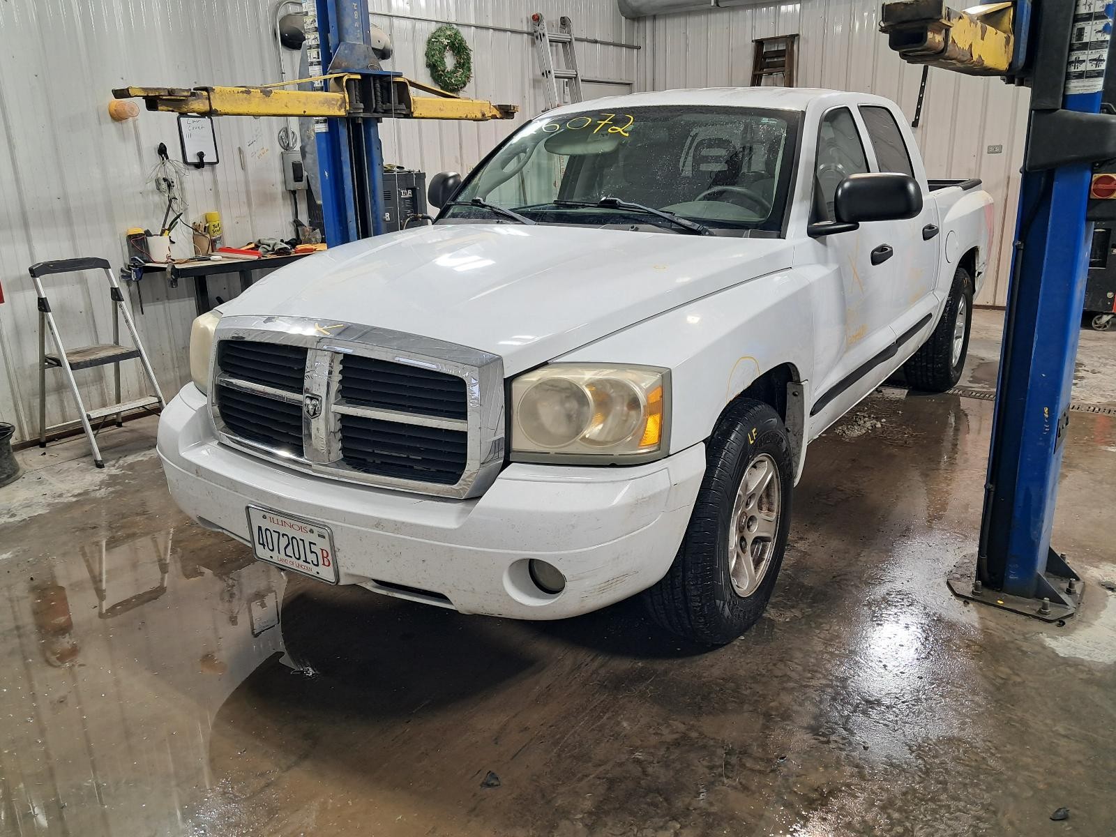 2007 DODGE DAKOTA Glove Box