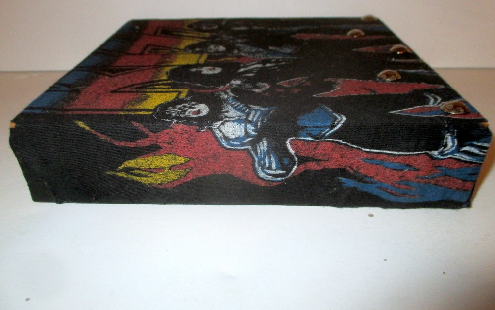 VINTAGE 1977 KISS ROCK BAND US TOUR T SHIRT FOLK ART STRETCHED ON BLOCK W/RIVETS