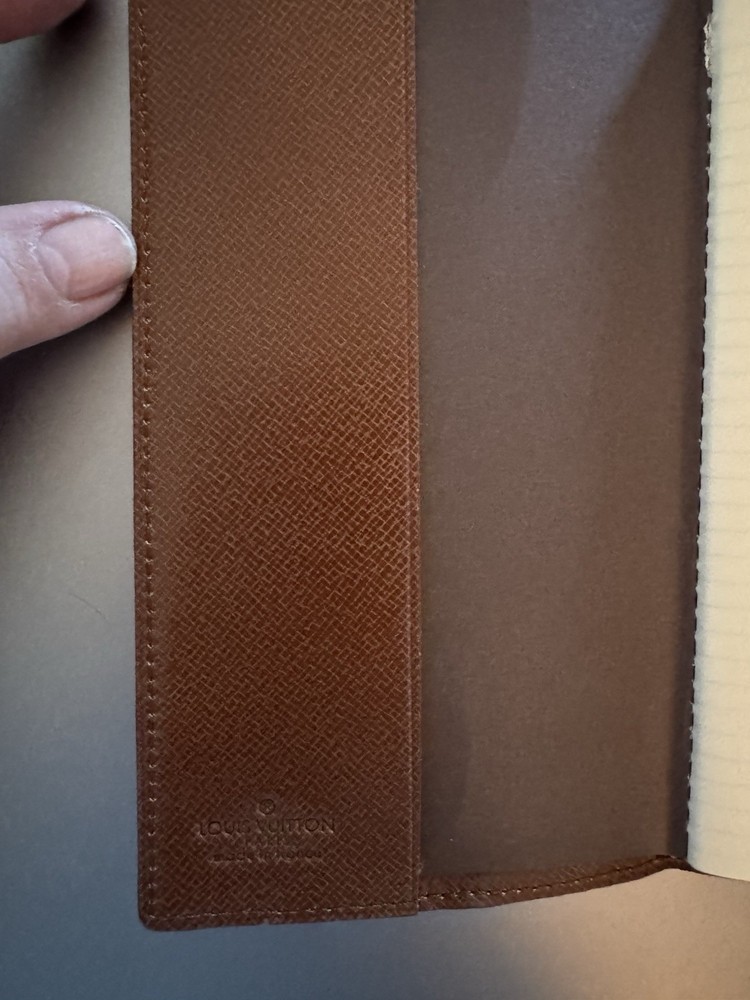 Louis Vuitton Notebook Small Authentic.
