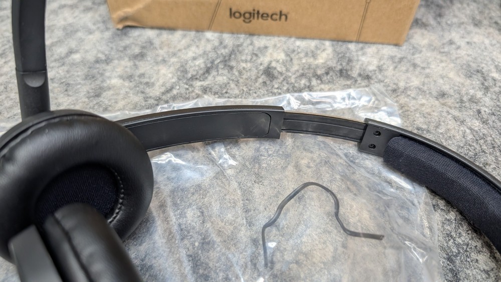 2 x Logitech H570e USB Stereo Headset - Black 🔥New/Open Box🔥