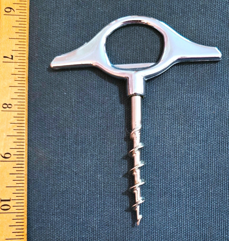 Handy Metal Kitchen Corkscrew