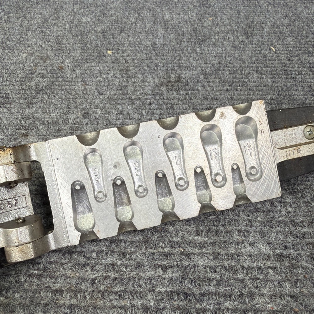 Do It Mold Walking Sinker Assorted Sizes Model WS-10-A - Used*