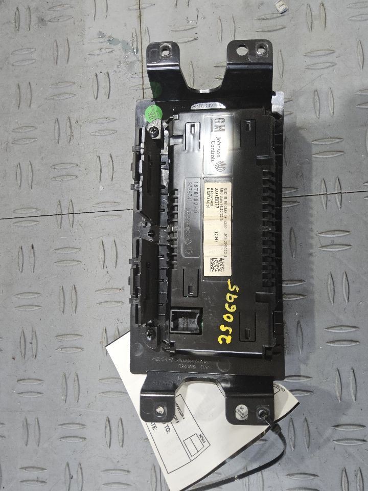 2013 Chevy Malibu Dash Mounted Driver Information Display Screen Opt UAG