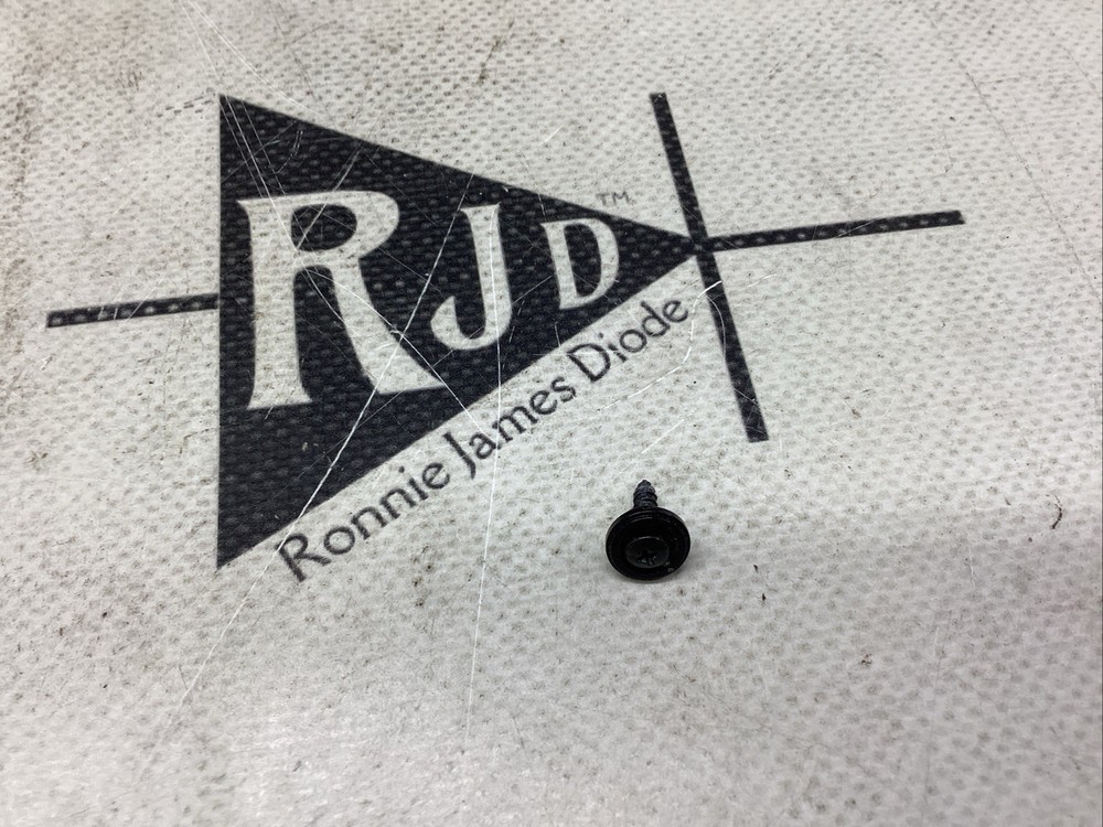 Round Solid Brass Electric Guitar String Retaining Tree Black