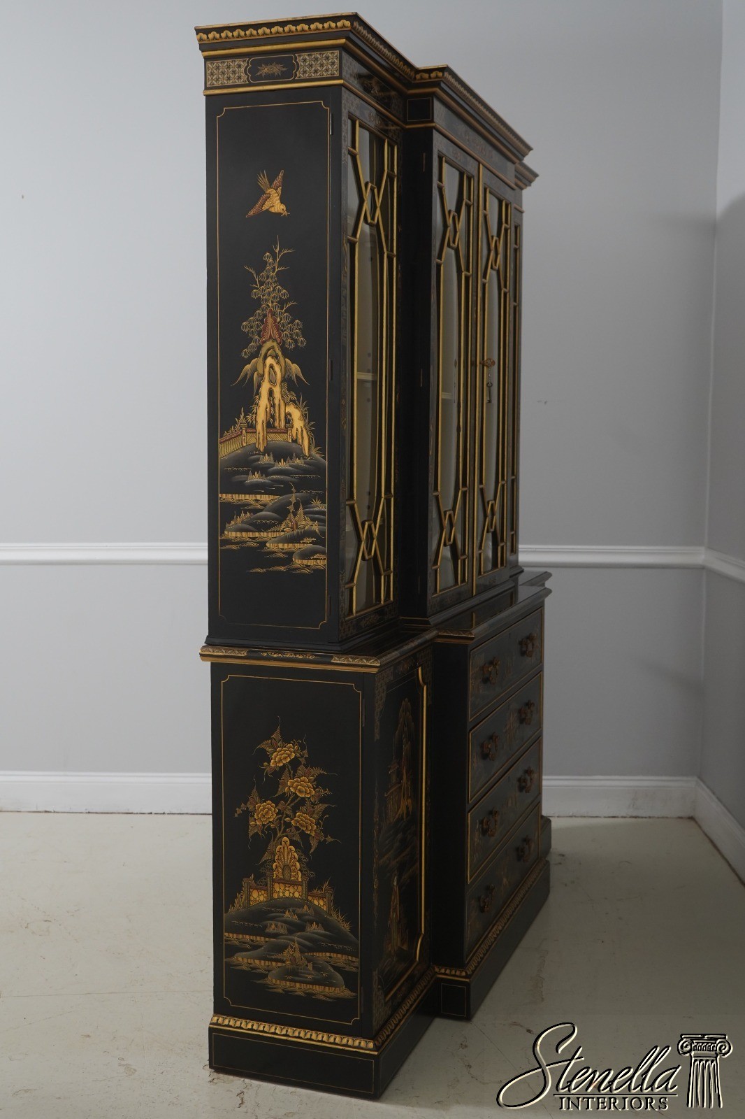 L71522: S. HILLIE English Made Chinoiserie Breakfront Bookcase