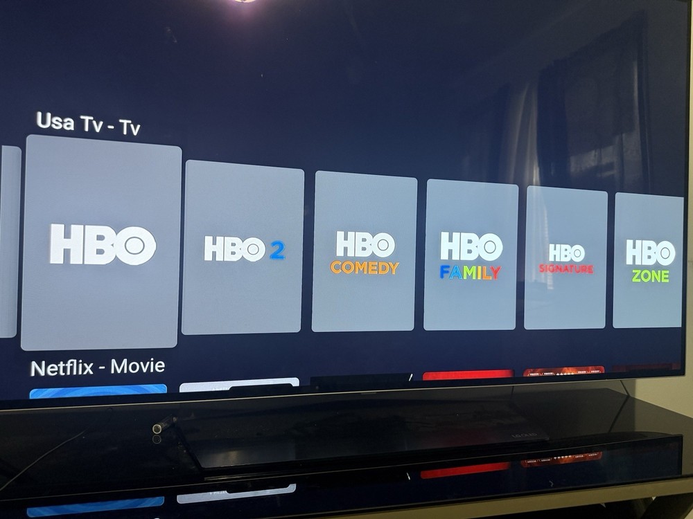 StreamVault TV Streaming Box