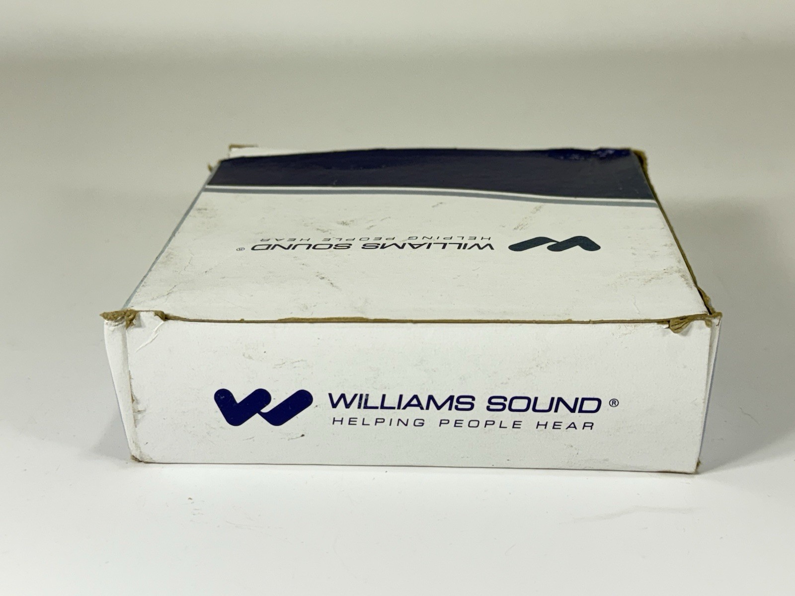 Williams Sound PPA R37 FM Receiver with Seek/Scan Function - New / Damaged Box