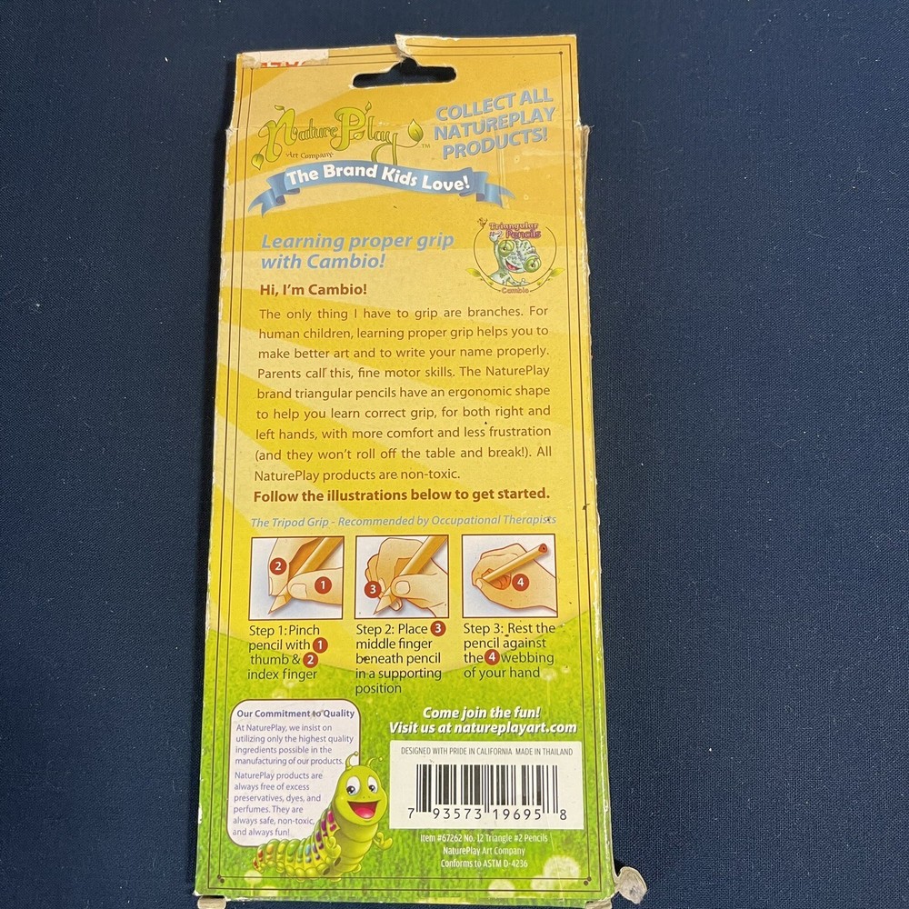 NaturePlay Triangular #2 Pencils Wood 12 Pack Ergonomic Shape