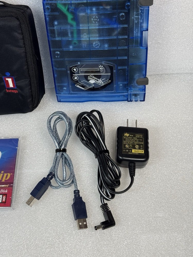 Iomega Zip 100 USB External Drive Bundle – Z100USB – Mac & PC - MINT!!!!!