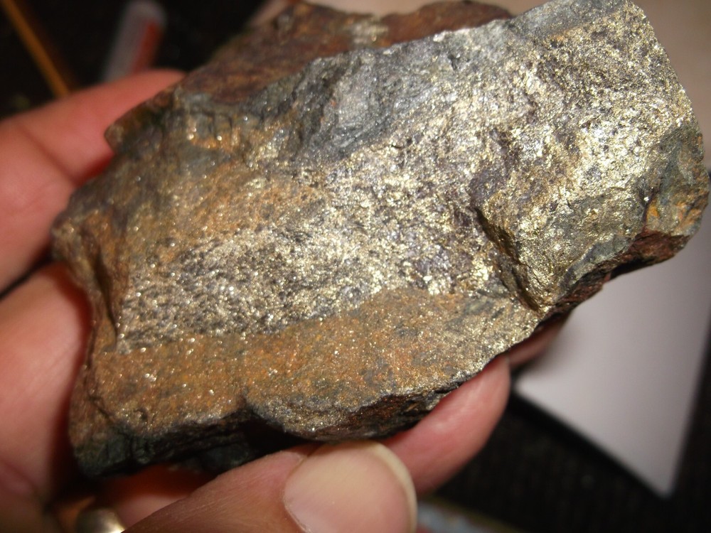 Gold, silver, copper, 258 grams samples ,ore high grade .