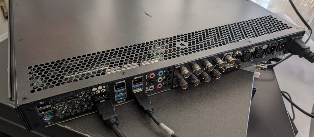 NewTek TalkShow VS 4000 Multi-Channel Video Calling System Skype