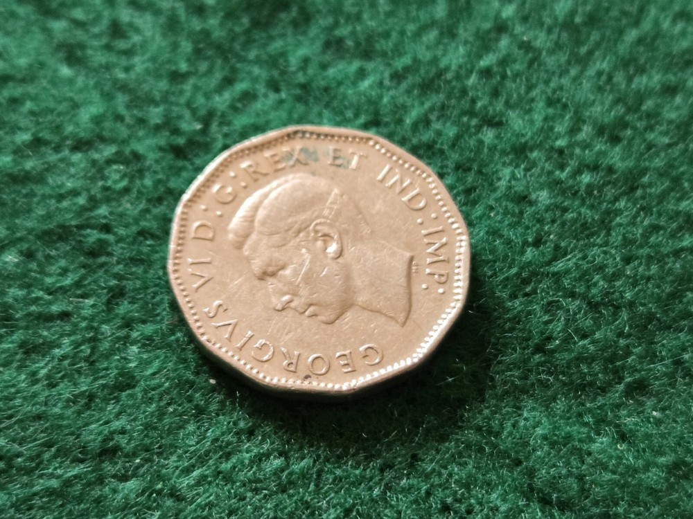 1947 Canada 5 Cent Coin