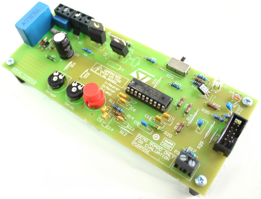 STMicroelectronics STEVAL-IHT004V1 Triac Controller Power Management Evaluation