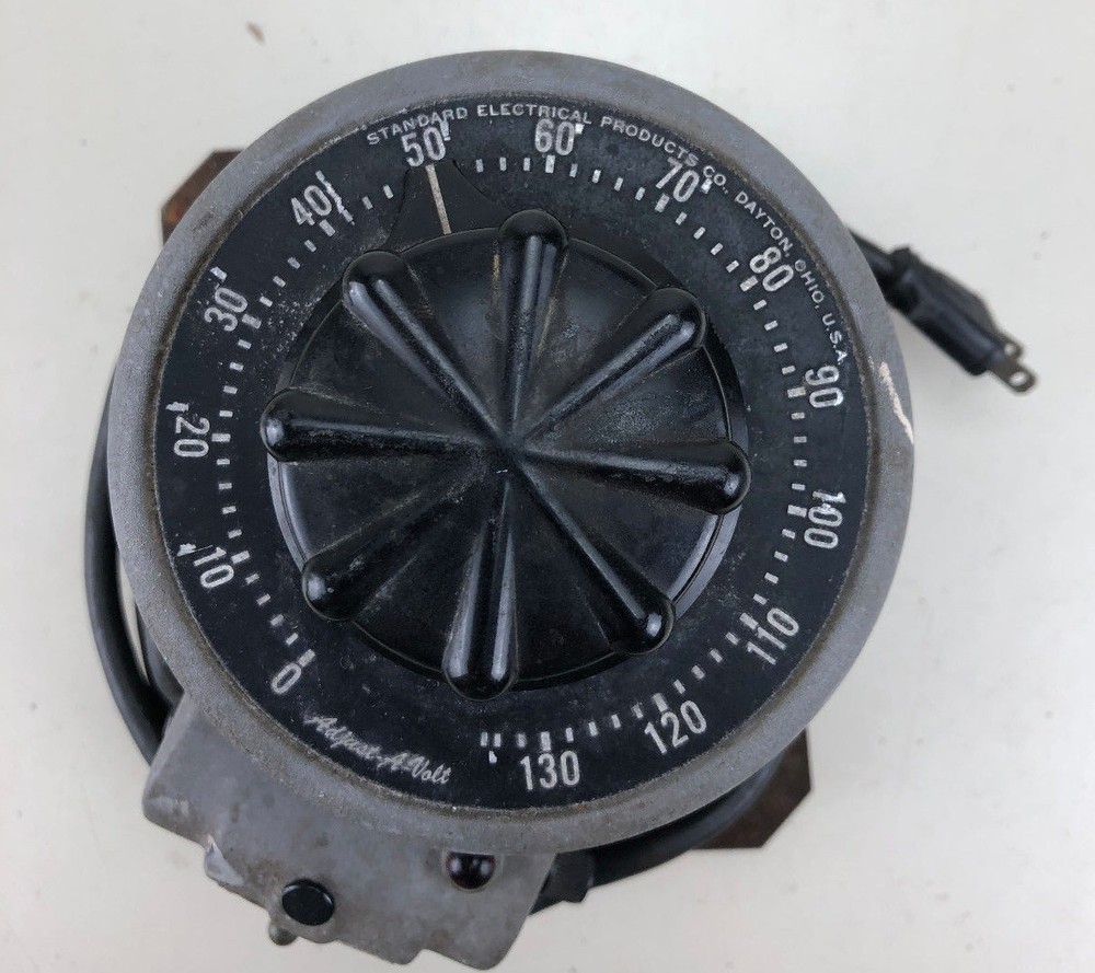 Adjust-A-Volt Variable Transformer. Output 0–135 VAC, 7.5 Amp, max KVA 1.0