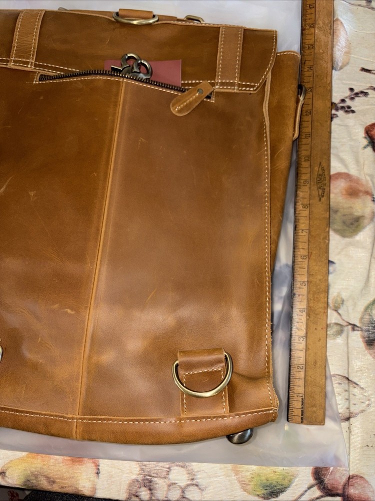 Paul Richard Leather Backpack W/ Strap And Inside Pockets