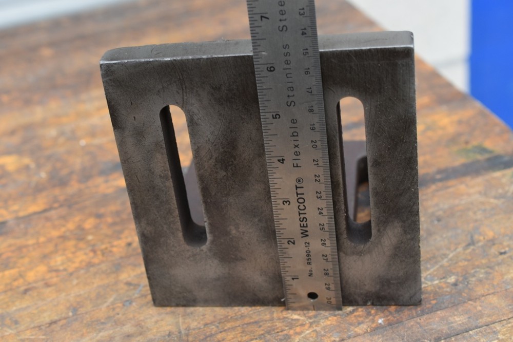 Shamrock angle block 6" x 6"