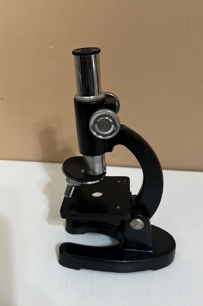 SELSI 100X, 200X, 300X Vintage Microscope Untested. Used
