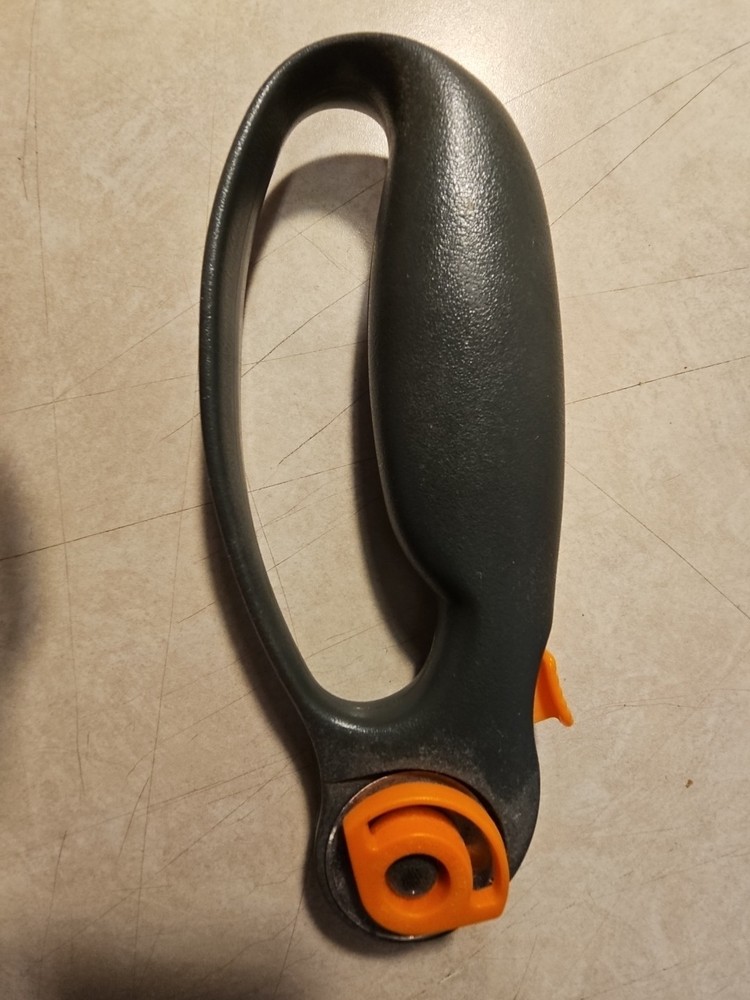 Pre-owned (4) Rotary Cutters, In Working Condition