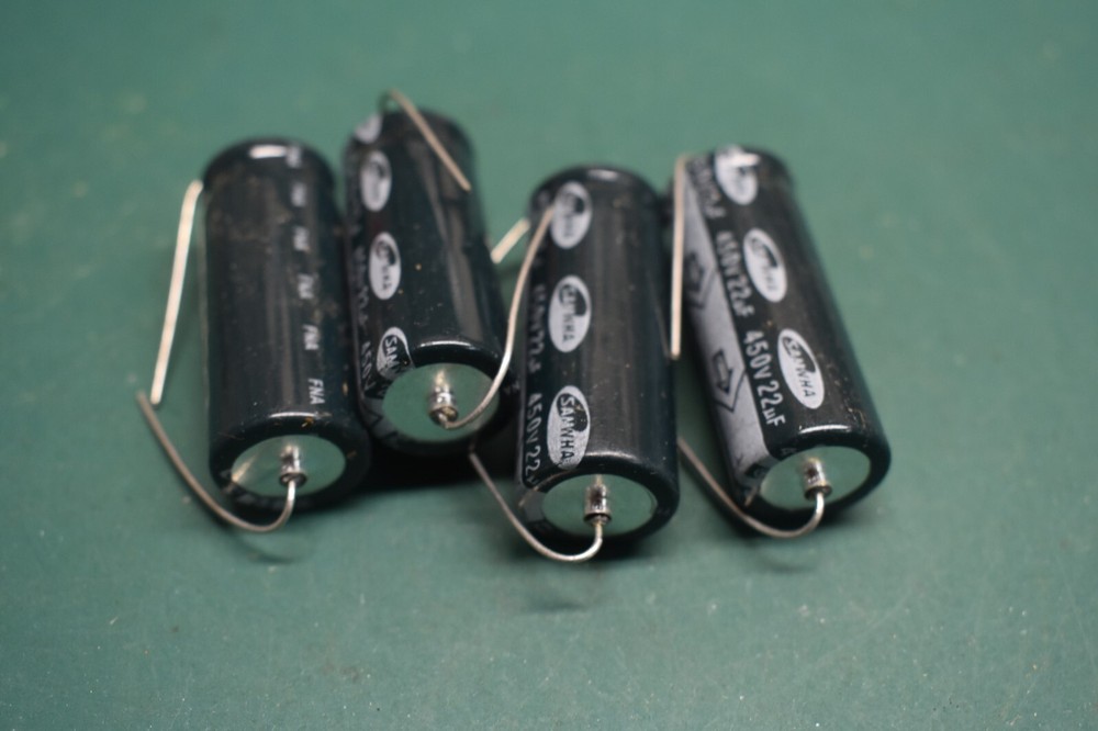 Samwha 22 uF 450 Vdc Amplifier Electrolytic Filter Capacitors Tested Four