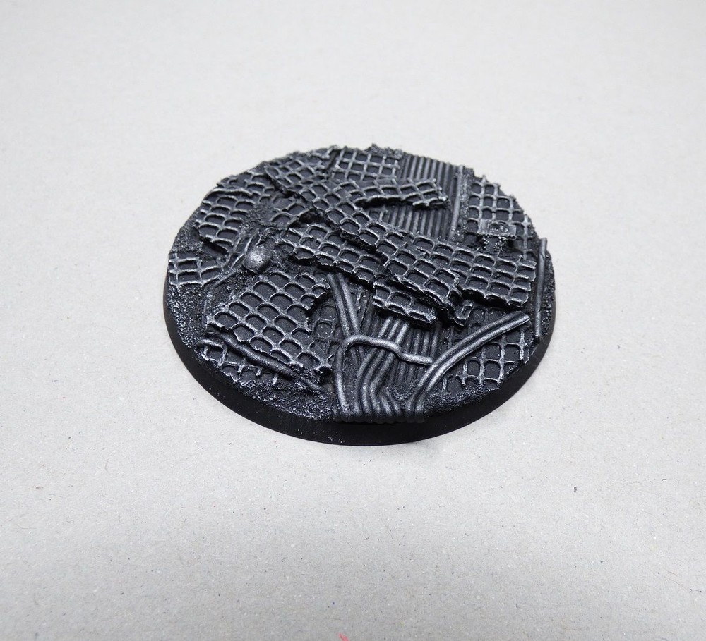 60mm ROUND RESIN BASE - RUSTY GRATES - WARHAMMER 40K