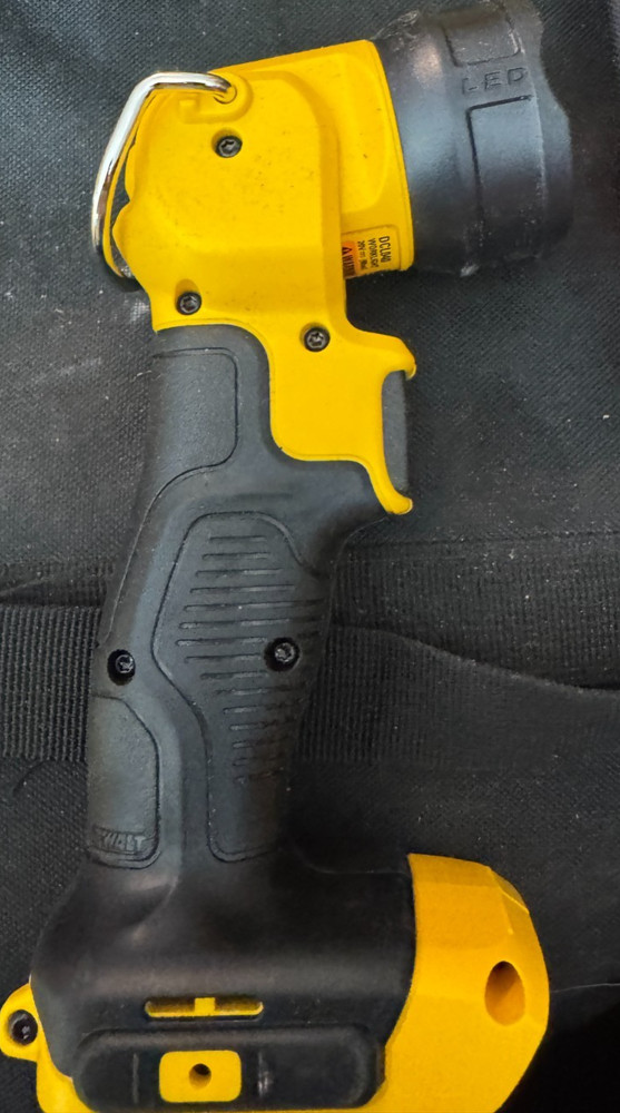 DEWALT 20V MAX Cordless LED Work Light