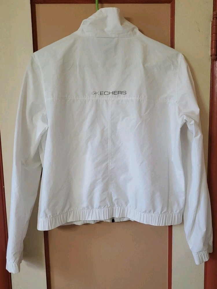 Skechers Performance Light Windbreaker Thin Jacket Size M