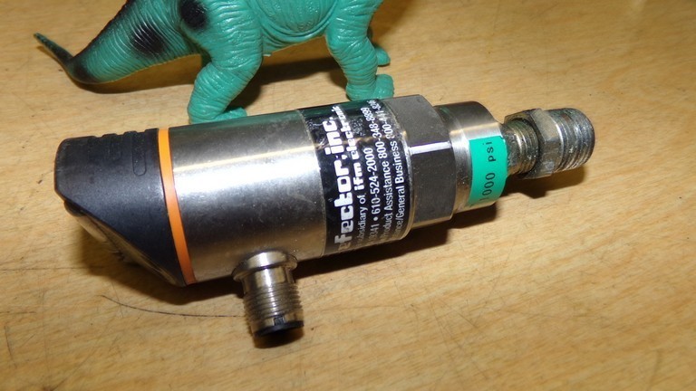 PB5322 Pressure Sensor IFM Efector *Free Shipping*