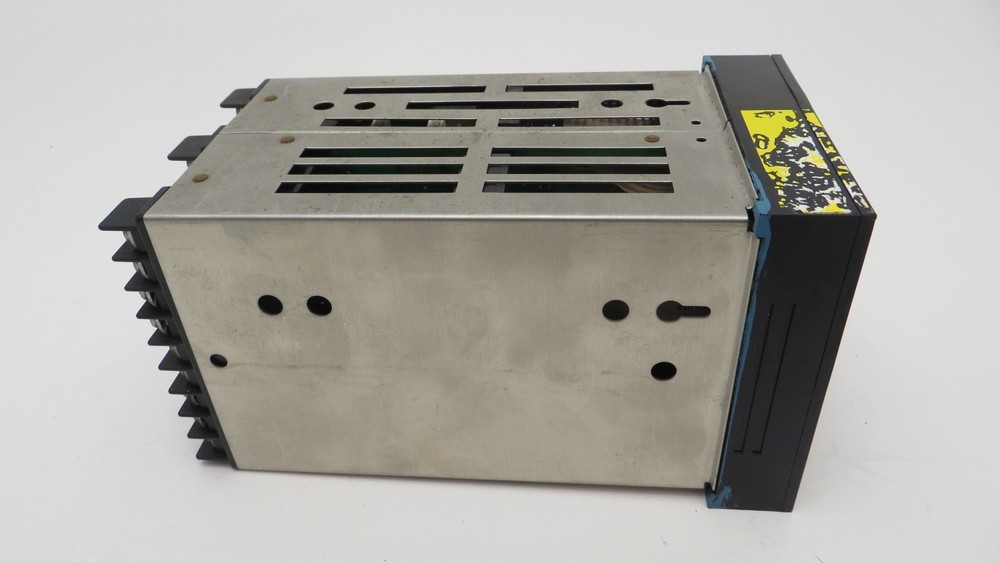 WATLOW 945A-1CA2-AJAP Temperature Controller 120/240V
