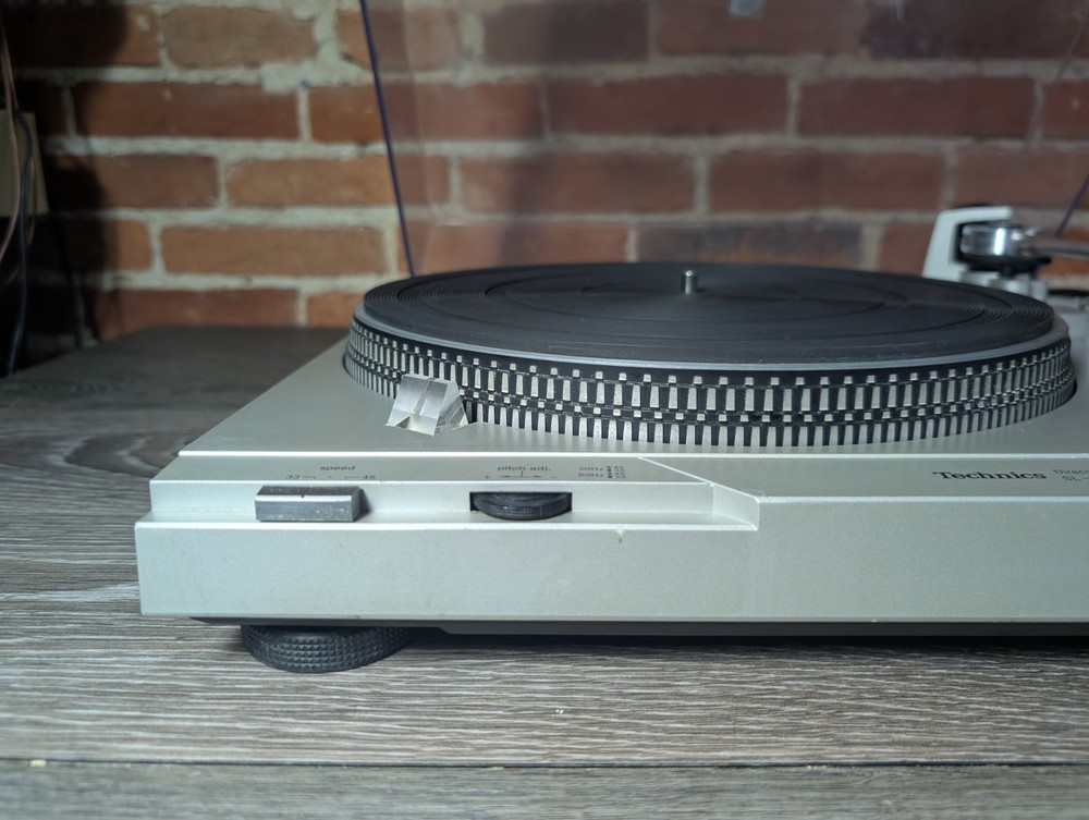 Technics SL-D1 Direct Drive Automatic Player System Tested Working DJ Turntable