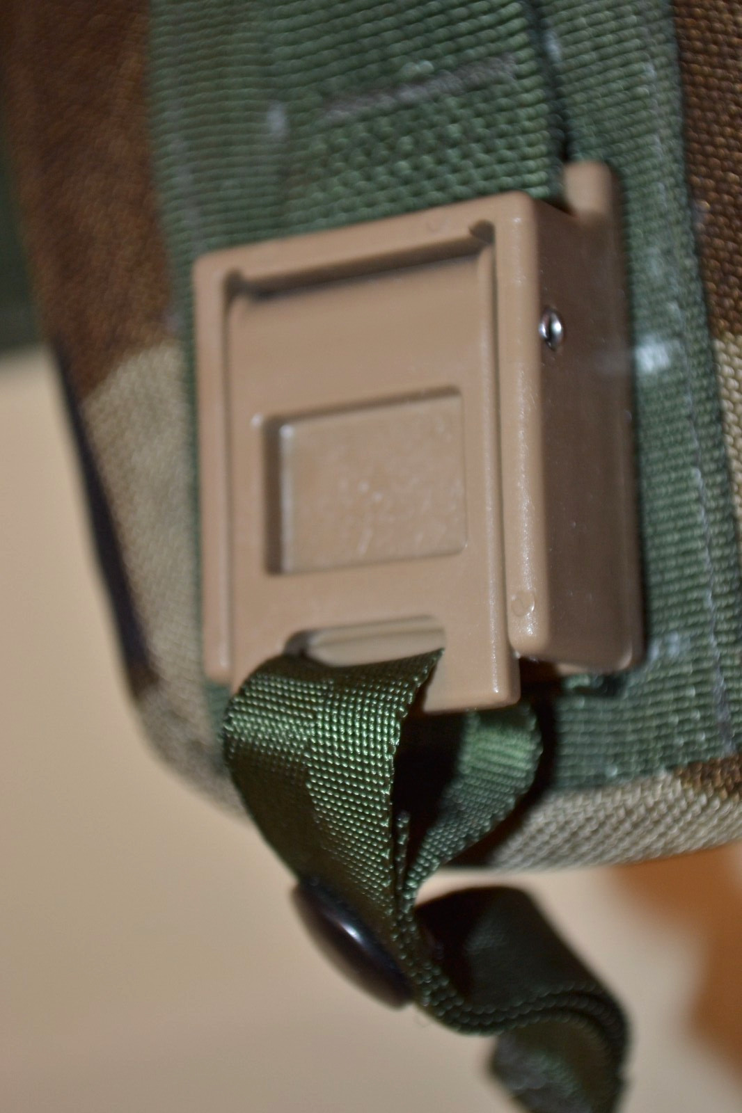 USGI MOLLE II WOODLAND BDU Camouflage Large Ruck Frame Shoulder Straps MFG -SDS