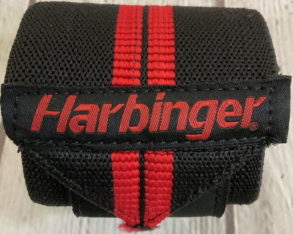 Harbinger Single Red Line Weightlifting Wrist Wrap Thumb Loop Fully Adjustable