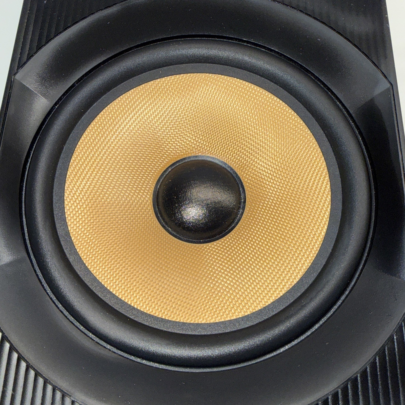 USED B&W CWM800 in wall Speakers