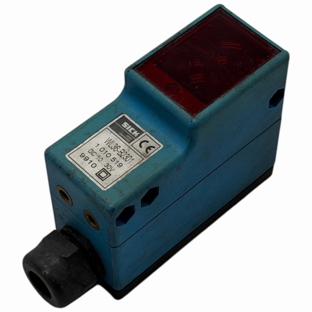 Sick WL36-B2301 1010519 retro-reflective sensor