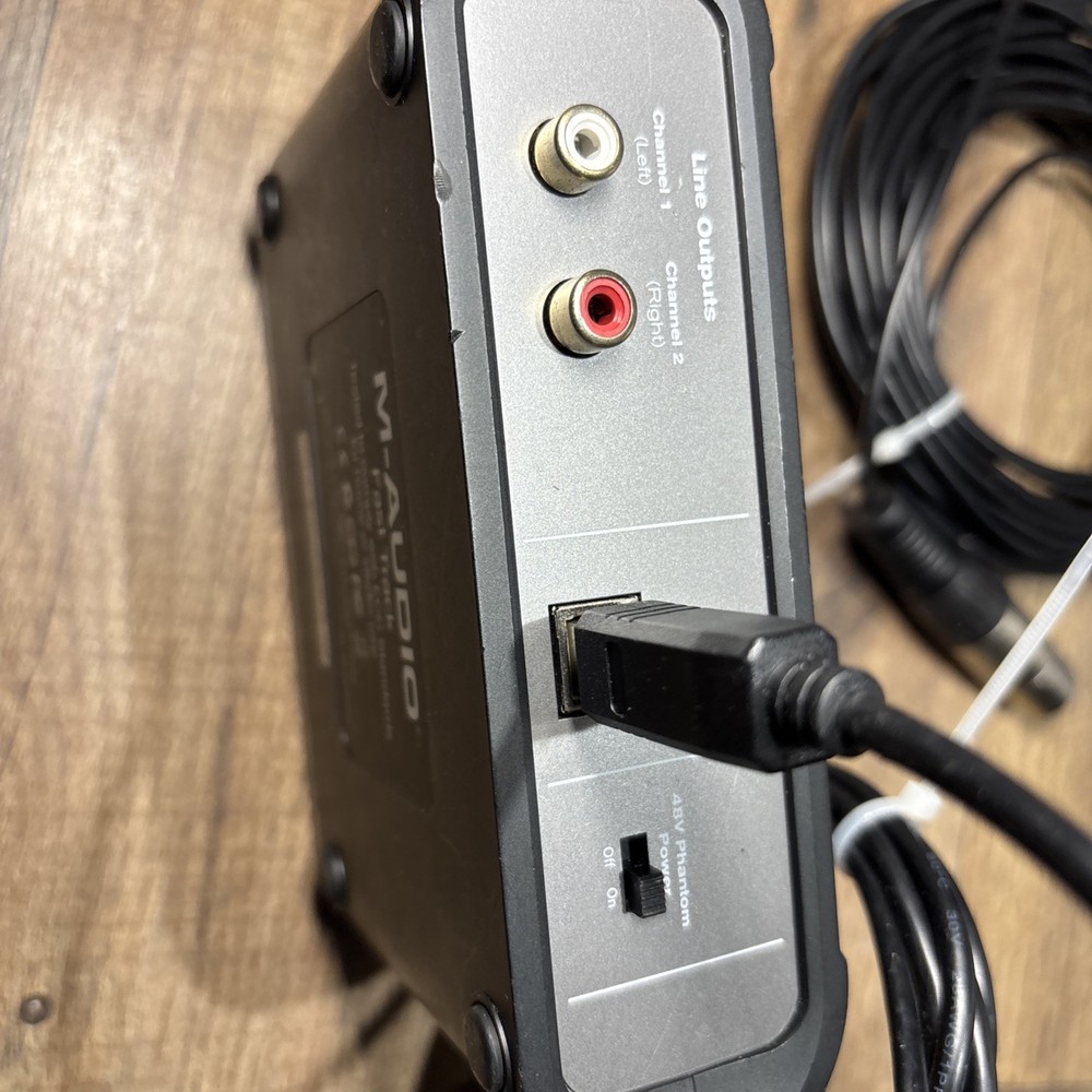 M-Audio Fast Track Pro USB Audio Interface MIDI I/O S/PDIF RCA Desktop