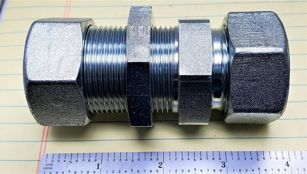 PARKER EO/EO-2 STRAIGHT BULKHEAD-UNION SV28LCF [OF32]