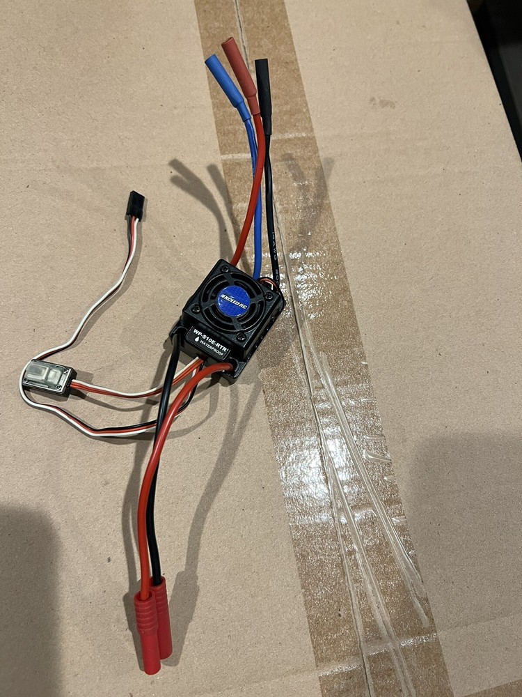 HW-WP-S10E-RTR Hobbywing 45A Brushless Speed Controller, Splashproof Redcat