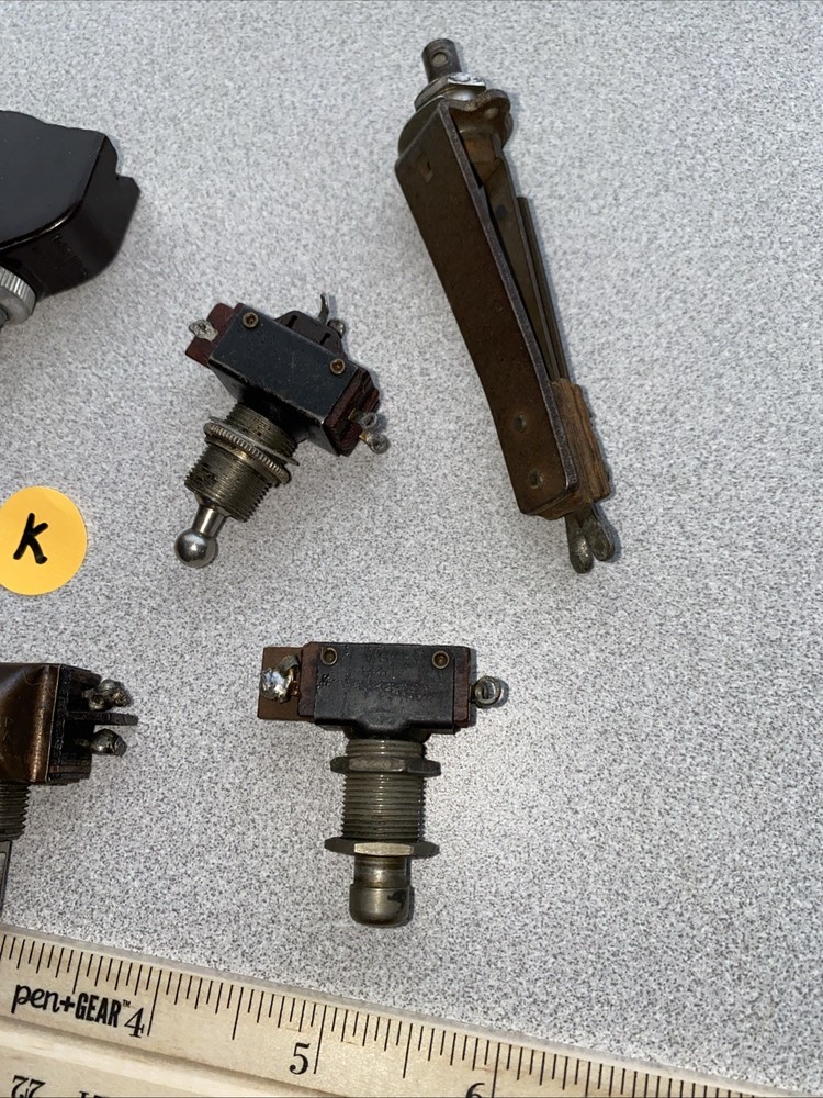 6 MISC VTG Switches Toggle, push button, pull chain, twist /push-pull on/off