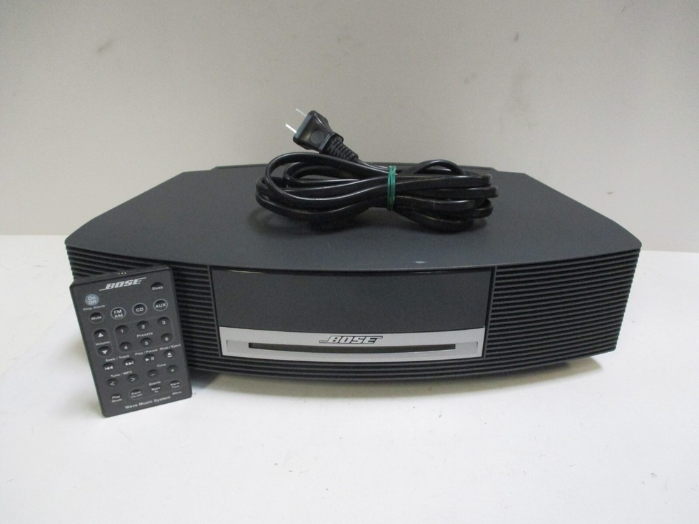 Bose Wave Music System AWRCC1 w/  Remote control work great