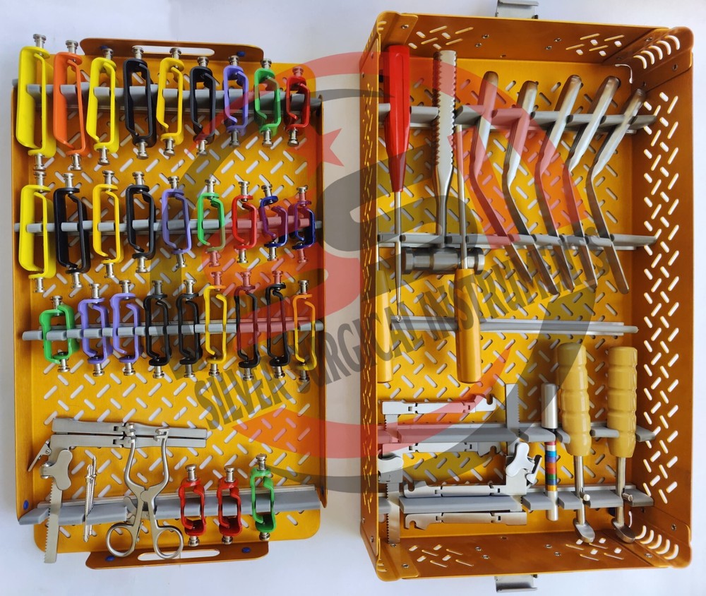 TrimLine Cervical Retractor Spine System Set German Quality