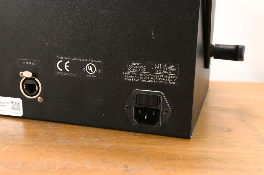 ETC ETCNET2 4-Port DMX Node (AC Powered) CG01X02